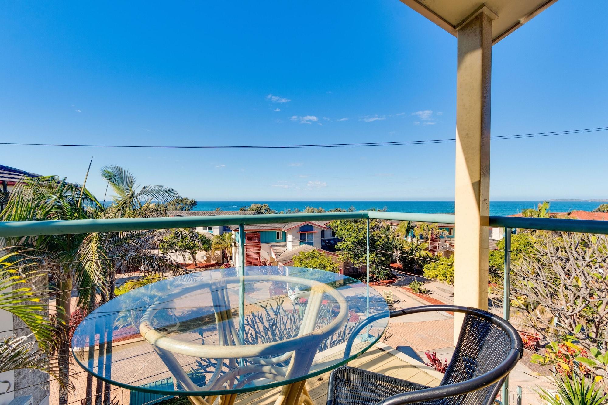 Aqualuna Beach Resort Sapphire Beach Ngoại thất bức ảnh