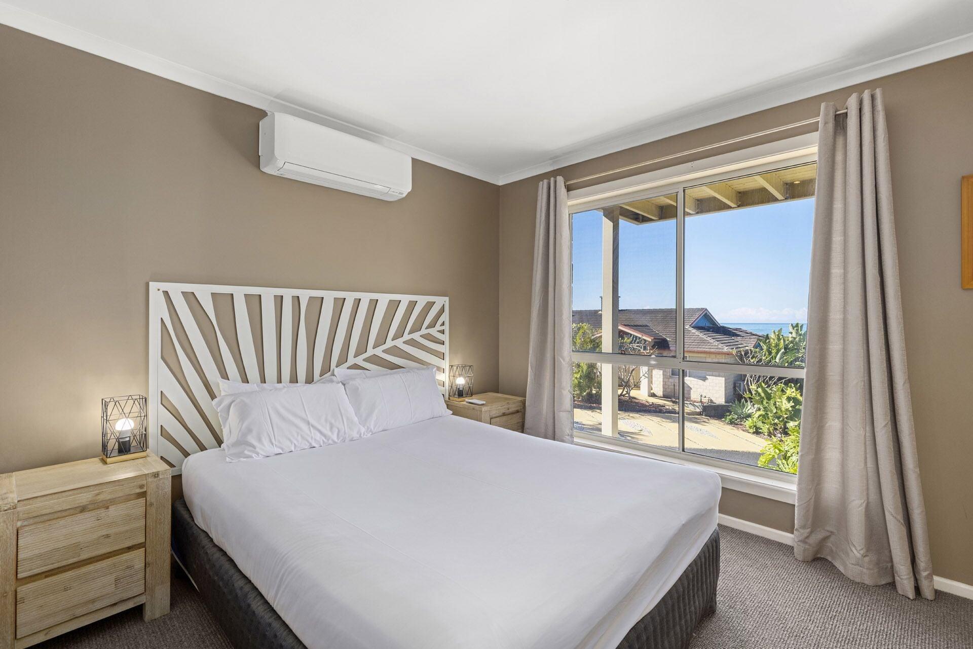 Aqualuna Beach Resort Sapphire Beach Ngoại thất bức ảnh